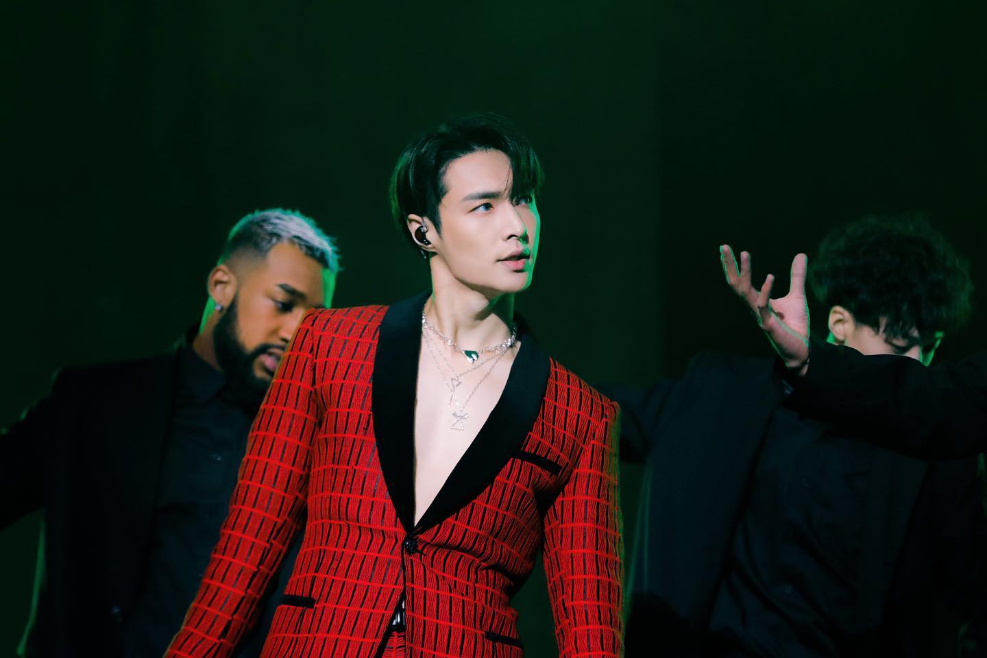 LAY ZHANG WITH A TOTAL LOOK FRENCH DEAL - FRENCH DEAL